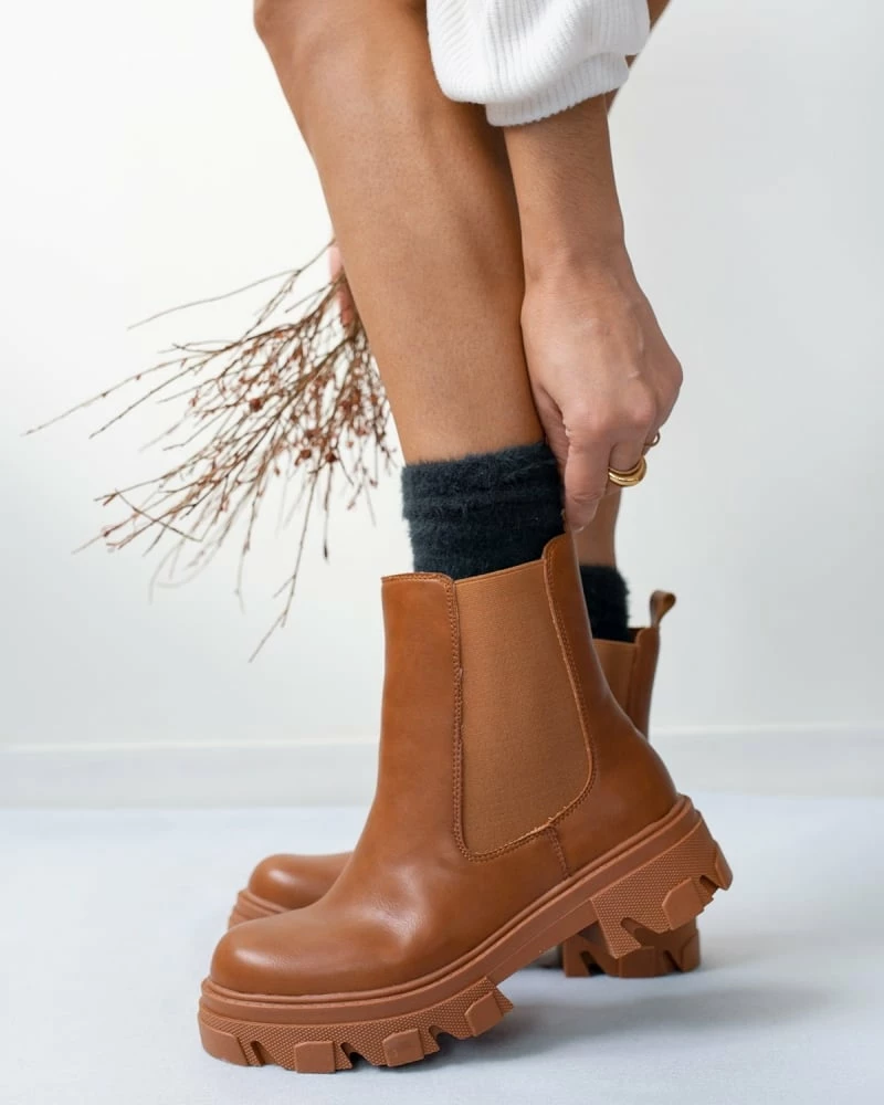 Πολύ καλή προσφορά 🤩 The Fashion Project Μποτάκια Chelsea με λάστιχο - Ταμπά 🌟 3 Πολύ καλή προσφορά 🤩 The Fashion Project Μποτάκια Chelsea με λάστιχο - Ταμπά 🌟