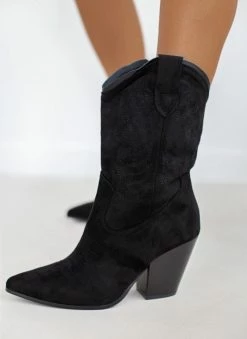 Το φθηνότερο 😀 The Fashion Project Μποτάκια Cowboy Suede με ξύλινο τακούνι - Μαύρο 🤩 -Μποτάκια Κατάστημα mpotakia cowboy suede me ksulino takouni 109324 omav