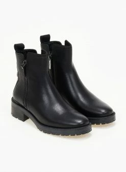 Προώθηση 🛒 Μποτάκια δερμάτινα με μέταλλο CARMELA 160277 - Μαύρο 😉 -Μποτάκια Κατάστημα mpotakia dermatina me metallo carmela 160277 106239 mk59