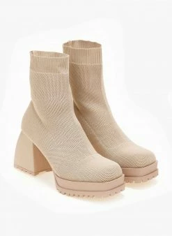 Η καλύτερη συμφωνία 🔔 The Fashion Project Μποτάκια κάλτσα με ιδιαίτερο τακούνι - Μπεζ 🎉 -Μποτάκια Κατάστημα mpotakia kaltsa me idiaitero takouni 107267 mg06