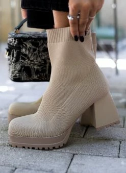 Η καλύτερη συμφωνία 🔔 The Fashion Project Μποτάκια κάλτσα με ιδιαίτερο τακούνι - Μπεζ 🎉