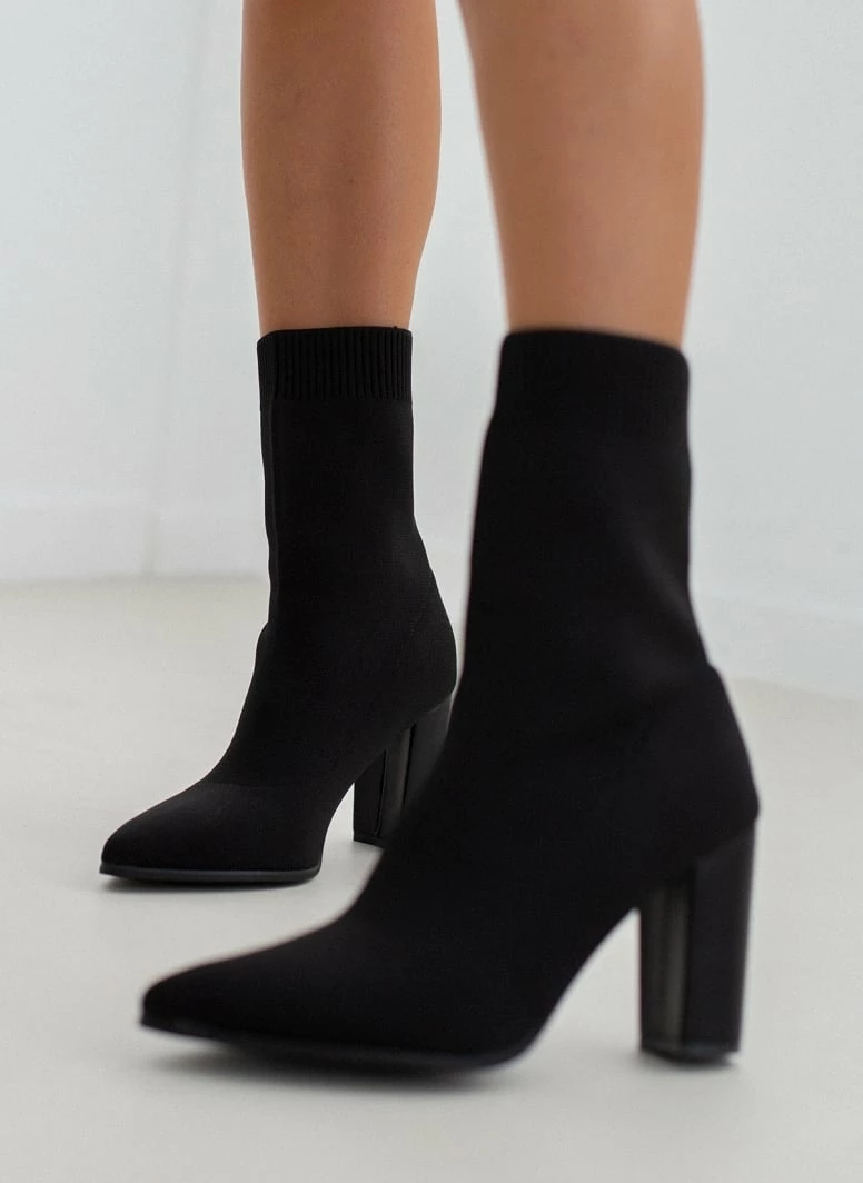 Αγορά 🧨 The Fashion Project Μποτάκια κάλτσα με ψηλό τακούνι - Μαύρο ✨ 6 Αγορά 🧨 The Fashion Project Μποτάκια κάλτσα με ψηλό τακούνι - Μαύρο ✨ - Image 4