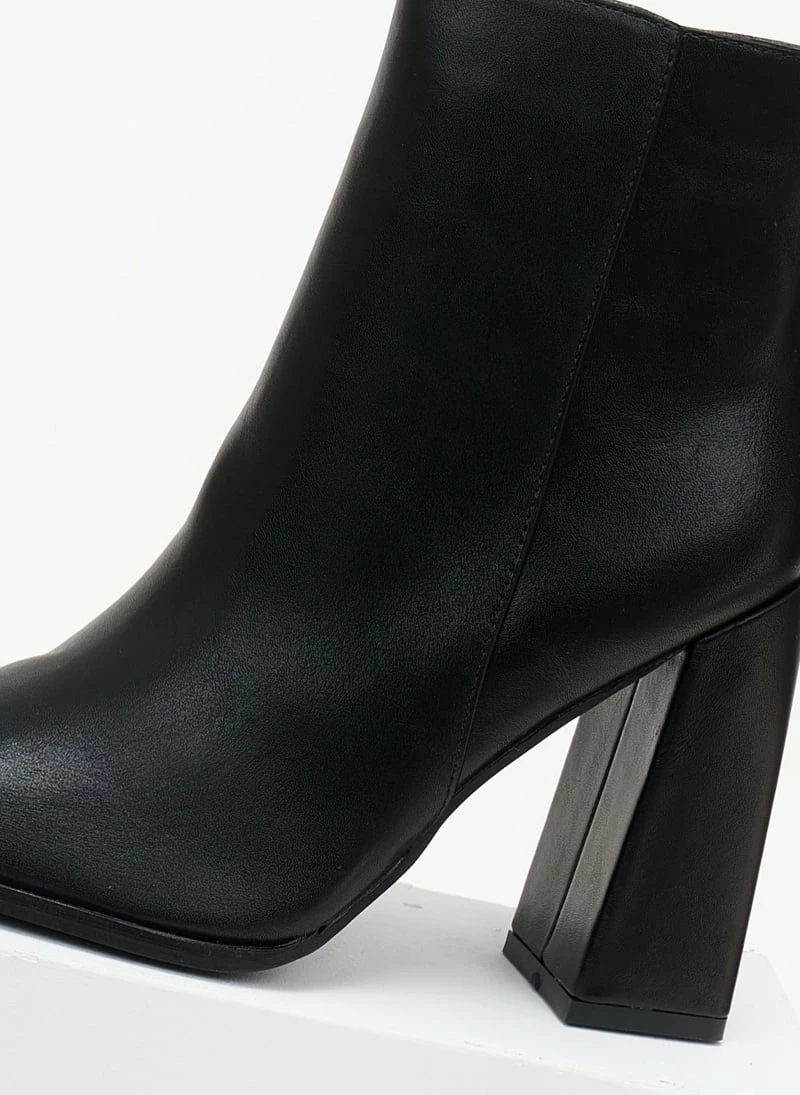 Το φθηνότερο ⌛ The Fashion Project Μποτάκια καρέ με εξωτερική ραφή - Μαύρο ⭐ 7 Το φθηνότερο ⌛ The Fashion Project Μποτάκια καρέ με εξωτερική ραφή - Μαύρο ⭐ - Image 5