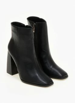 Το φθηνότερο ⌛ The Fashion Project Μποτάκια καρέ με εξωτερική ραφή - Μαύρο ⭐ 14 Το φθηνότερο ⌛ The Fashion Project Μποτάκια καρέ με εξωτερική ραφή - Μαύρο ⭐ -Μποτάκια Κατάστημα mpotakia kare me ekswteriki rafi 106123 ygu4