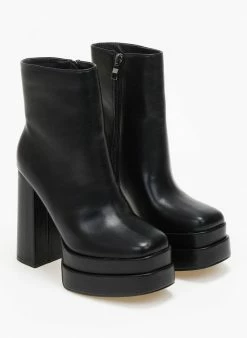 Καλύτερες κριτικές για 🔔 The Fashion Project Μποτάκια καρέ με ψηλή φιάπα - Μαύρο 🌟 -Μποτάκια Κατάστημα mpotakia kare me psili fiapa 108841 h6im