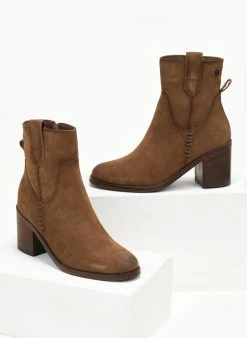 Κουπόνι 🔥 Μποτάκια καστόρινα με σχέδιο CARMELA 160060 - Τάουπε 👏 -Μποτάκια Κατάστημα mpotakia kastorina me takouni carmela 160060 107790 69kf