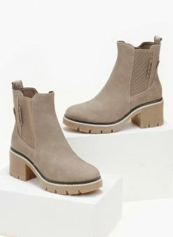 Εκπτωση 😀 Μποτάκια Chelsea ματ Refresh 170365 - Πούρο 😍 -Μποτάκια Κατάστημα mpotakia mat me lastixo refresh 170365 106174 fg6l