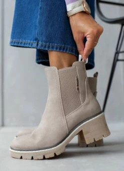 Εκπτωση 😀 Μποτάκια Chelsea ματ Refresh 170365 - Πούρο 😍 -Μποτάκια Κατάστημα mpotakia mat me lastixo refresh 170365 106174 luee