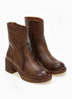 Η καλύτερη συμφωνία ✔️ The Fashion Project Μποτάκια με εξωτερικές ραφές - Καφέ 🧨 -Μποτάκια Κατάστημα mpotakia me ekswterikes rafes 105968 s3hr