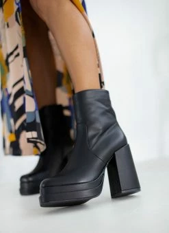 Συμφωνίες 🎁 The Fashion Project Μποτάκια με φιάπα - Μαύρο 🎁 -Μποτάκια Κατάστημα mpotakia me fiapa 109384 miih