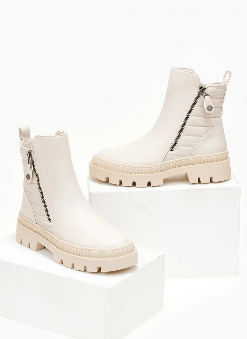 Καλύτερες κριτικές για 🎉 Μποτάκια με καπιτονέ σχέδιο Refresh 170283 - Μπεζ 🌟 4 Καλύτερες κριτικές για 🎉 Μποτάκια με καπιτονέ σχέδιο Refresh 170283 - Μπεζ 🌟 - Image 2