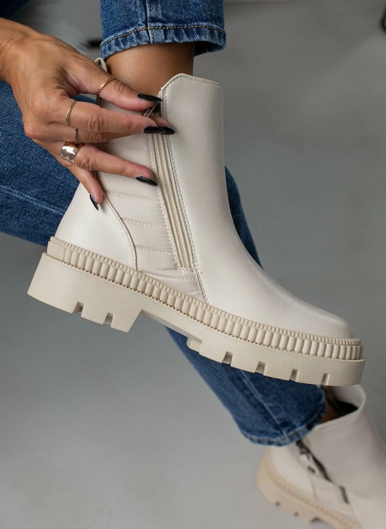 Καλύτερες κριτικές για 🎉 Μποτάκια με καπιτονέ σχέδιο Refresh 170283 - Μπεζ 🌟 9 Καλύτερες κριτικές για 🎉 Μποτάκια με καπιτονέ σχέδιο Refresh 170283 - Μπεζ 🌟 - Image 7