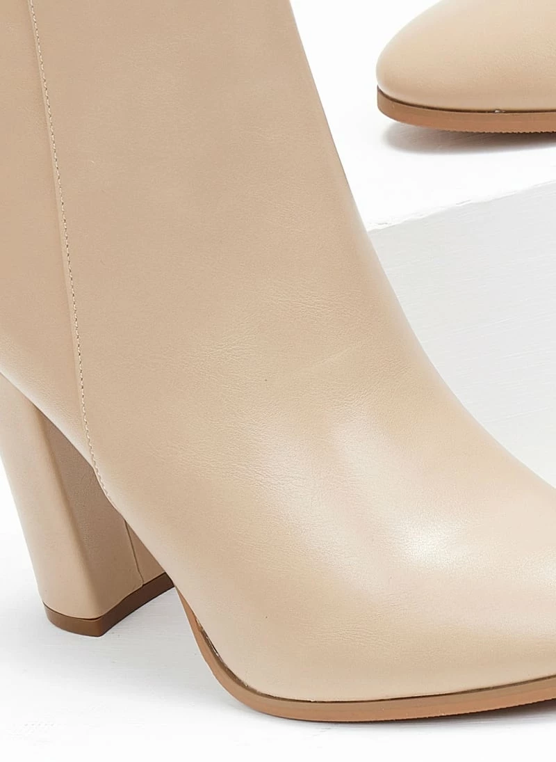 Πολύ καλή προσφορά 🎁 The Fashion Project Μποτάκια με κάθετη ραφή - Μπεζ 👍 4 Πολύ καλή προσφορά 🎁 The Fashion Project Μποτάκια με κάθετη ραφή - Μπεζ 👍 - Image 2