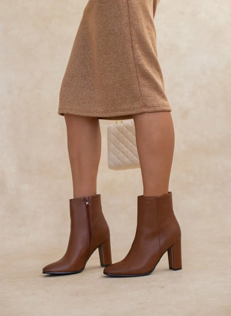 Flash Sale 🎁 The Fashion Project Μποτάκια με κάθετη ραφή - Ταμπά 🎁 9 Flash Sale 🎁 The Fashion Project Μποτάκια με κάθετη ραφή - Ταμπά 🎁 - Image 7