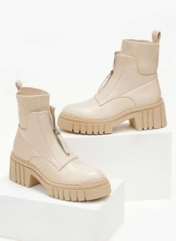 Αγορά 🎉 The Fashion Project Μποτάκια κάλτσα με φερμουάρ - Μπεζ 😉 -Μποτάκια Κατάστημα mpotakia me leptomereia kaltsa 105870 vdey
