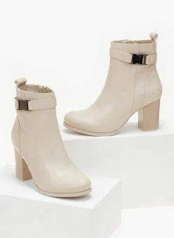 Flash Sale ✔️ The Fashion Project Μποτάκια με μεταλλικό διακοσμητικό - Μπεζ 👏 11 Flash Sale ✔️ The Fashion Project Μποτάκια με μεταλλικό διακοσμητικό - Μπεζ 👏 -Μποτάκια Κατάστημα mpotakia me metalliko diakosmitiko 106128 0nay