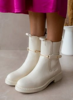 Προώθηση 😍 The Fashion Project Μποτάκια Chelsea με μεταλλικό στοιχείο - Μπεζ 🥰