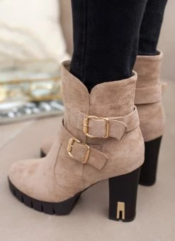 Φτηνός 🔥 The Fashion Project Μποτάκια Suede με μεταλλικά στοιχεία - Πούρο ❤️ -Μποτάκια Κατάστημα mpotakia me metallo sto takouni 106479 3y4n