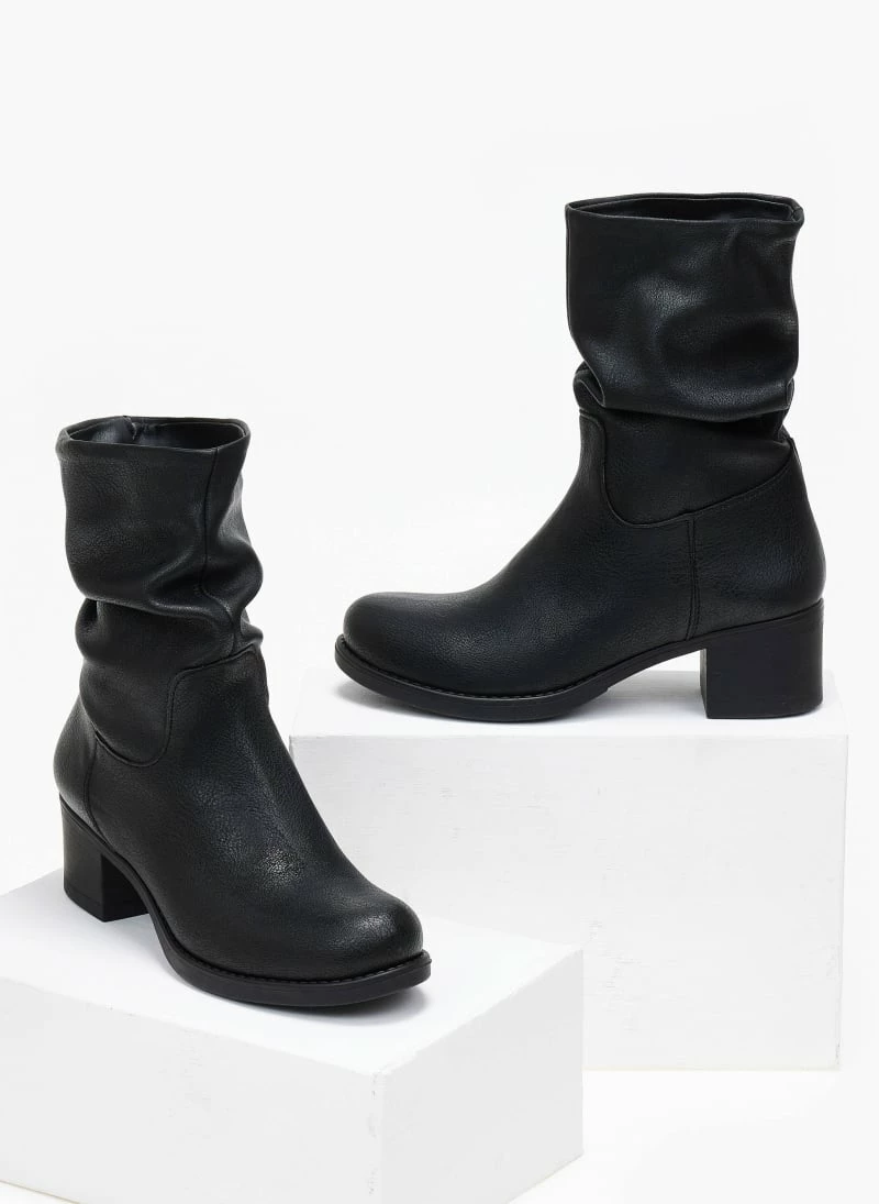 Το φθηνότερο ⭐ The Fashion Project Μποτάκια με σχέδιο σούρες - Μαύρο 🥰 5 Το φθηνότερο ⭐ The Fashion Project Μποτάκια με σχέδιο σούρες - Μαύρο 🥰 - Image 3