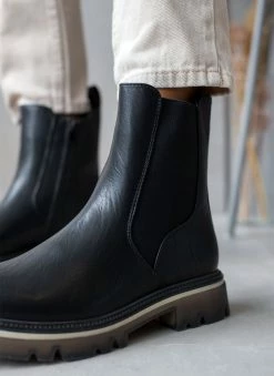 Ολοκαίνουργιο 😍 The Fashion Project Μποτάκια Chelsea με διχρωμία - Μαύρο 👏 12 Ολοκαίνουργιο 😍 The Fashion Project Μποτάκια Chelsea με διχρωμία - Μαύρο 👏 -Μποτάκια Κατάστημα mpotakia me trakterwti sola me dixrwmia 106892 071g