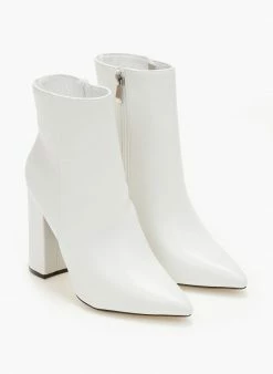 Προϋπολογισμός 😉 The Fashion Project Μποτάκια μυτερά με κάθετη ραφή - Λευκό ⭐ 14 Προϋπολογισμός 😉 The Fashion Project Μποτάκια μυτερά με κάθετη ραφή - Λευκό ⭐ -Μποτάκια Κατάστημα mpotakia mutera me katheti rafi 105574 heb6