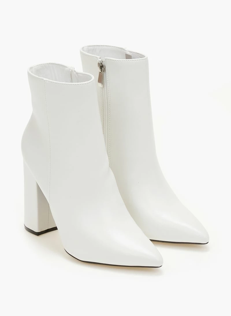 Προϋπολογισμός 😉 The Fashion Project Μποτάκια μυτερά με κάθετη ραφή - Λευκό ⭐ 8 Προϋπολογισμός 😉 The Fashion Project Μποτάκια μυτερά με κάθετη ραφή - Λευκό ⭐ - Image 6