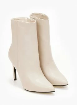 Συμφωνίες 👏 The Fashion Project Μποτάκια μυτερά με κάθετη ραφή - Μπεζ ⌛ -Μποτάκια Κατάστημα mpotakia mutera me psilo takouni 106920 de6o