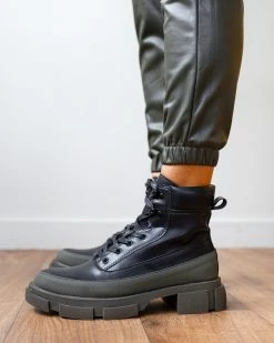 ΧΟΝΔΡΙΚΟ ΕΜΠΟΡΙΟ 🎉 The Fashion Project Αρβυλάκια με ιδιαίτερη σόλα - Χακί/Μαύρο ✨ 12 ΧΟΝΔΡΙΚΟ ΕΜΠΟΡΙΟ 🎉 The Fashion Project Αρβυλάκια με ιδιαίτερη σόλα - Χακί/Μαύρο ✨ -Μποτάκια Κατάστημα mpotakia pezoporias me idiaiteri sola 97484 6abs