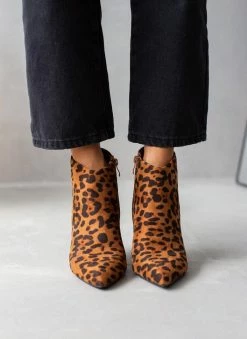 Εξοδος ✨ The Fashion Project Μποτάκια αστραγάλου Suede - Leopard 🎉 12 Εξοδος ✨ The Fashion Project Μποτάκια αστραγάλου Suede - Leopard 🎉 -Μποτάκια Κατάστημα mpotakia suede astragalou 106651 6bho
