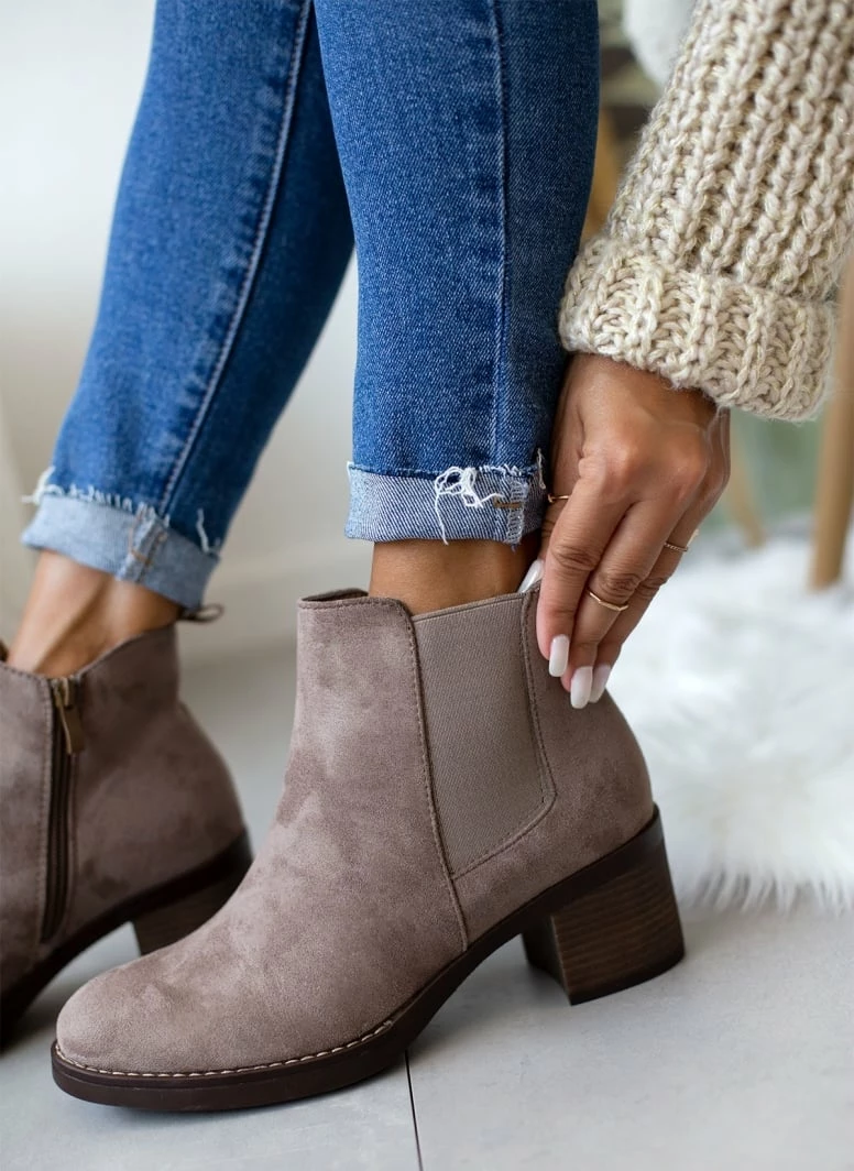 Ολοκαίνουργιο 👍 The Fashion Project Μποτάκια αστραγάλου Suede με λάστιχο - Πούρο ❤️ 9 Ολοκαίνουργιο 👍 The Fashion Project Μποτάκια αστραγάλου Suede με λάστιχο - Πούρο ❤️ - Image 7