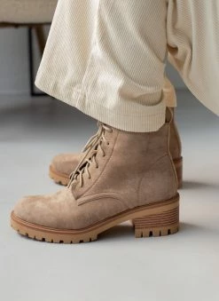 Προώθηση 🥰 The Fashion Project Αρβυλάκια με κορδόνια - Πούρο ✨