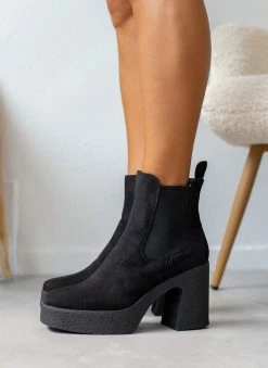 Συμφωνίες ❤️ The Fashion Project Μποτάκια Chelsea με κρεπ τακούνι - Μαύρο 🤩