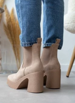 Φτηνός 🔥 The Fashion Project Μποτάκια Chelsea με κρεπ τακούνι - Πούρο 🔥 -Μποτάκια Κατάστημα mpotakia suede me fiapa 106147 1kmx