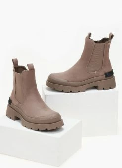 Κουπόνι 😀 Xti Footwear Μποτάκια Chelsea με λάστιχο Xti 140570 - Τάουπε 🔔 -Μποτάκια Κατάστημα mpotakia suede me lastixo xti 140570 106394 4kly