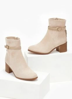 Τοπ 10 🔔 The Fashion Project Μποτάκια Suede με λεπτό ζωνάκι - Μπεζ 😀 9 Τοπ 10 🔔 The Fashion Project Μποτάκια Suede με λεπτό ζωνάκι - Μπεζ 😀 -Μποτάκια Κατάστημα mpotakia suede me lepto zwnaki 107062 szpx