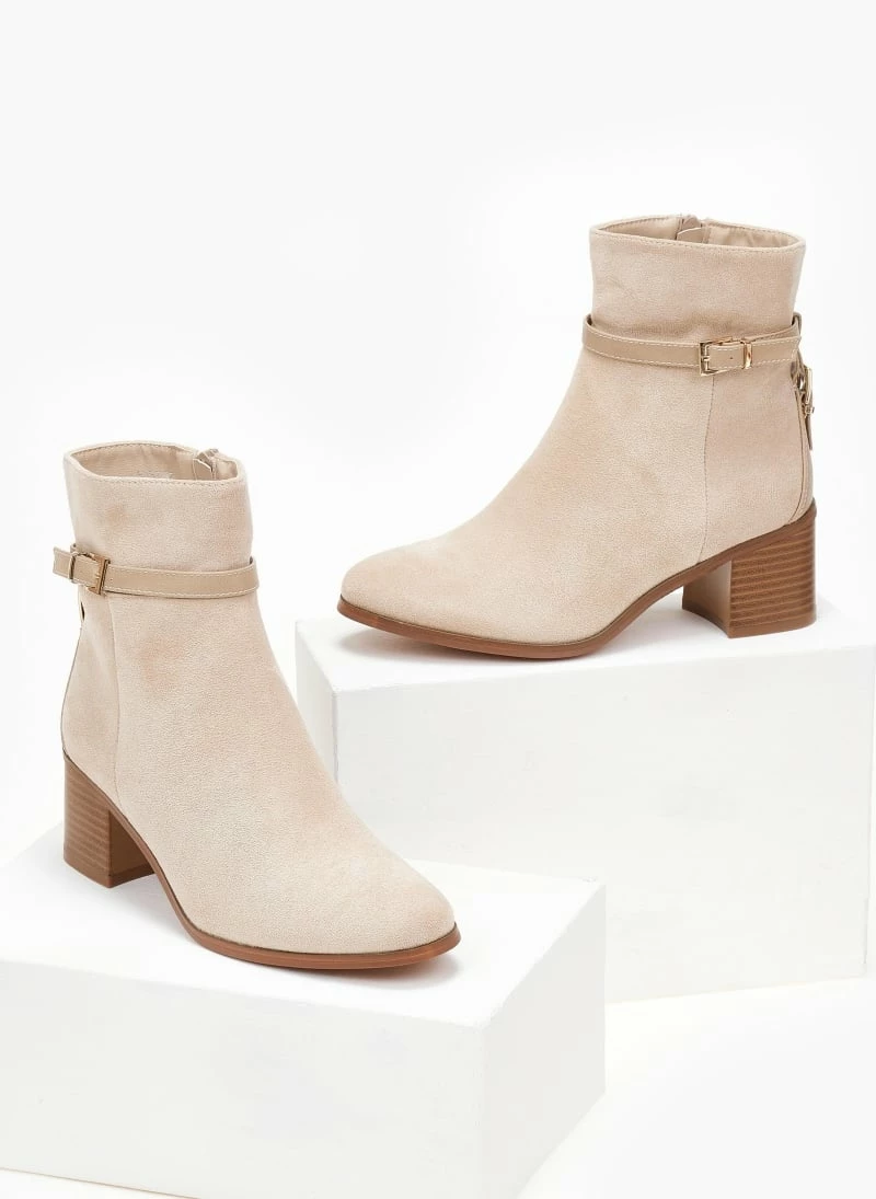 Τοπ 10 🔔 The Fashion Project Μποτάκια Suede με λεπτό ζωνάκι - Μπεζ 😀 6 Τοπ 10 🔔 The Fashion Project Μποτάκια Suede με λεπτό ζωνάκι - Μπεζ 😀 - Image 4