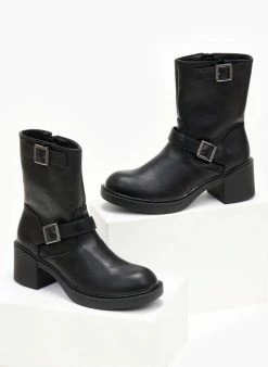 Εξοδος 😍 The Fashion Project Μποτάκια Biker με μεταλλικές αγκράφες - Μαύρο ✔️ 9 Εξοδος 😍 The Fashion Project Μποτάκια Biker με μεταλλικές αγκράφες - Μαύρο ✔️ -Μποτάκια Κατάστημα mpotakia suede me metallikes agkrafes 105961 cp3m