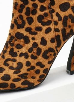 Flash Sale 🌟 The Fashion Project Μποτάκια Suede με τακούνι καμπάνα - Μαύρο/Μπεζ ⌛ -Μποτάκια Κατάστημα mpotakia suede me takouni kampana 107167 k80z