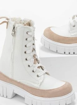 Κουπόνι 🌟 The Fashion Project Αρβυλάκια τζιν με ξέφτια στις ραφές - Λευκό 👏 12 Κουπόνι 🌟 The Fashion Project Αρβυλάκια τζιν με ξέφτια στις ραφές - Λευκό 👏 -Μποτάκια Κατάστημα mpotakia tzin me kseftia stis rafes 98361 s5zo