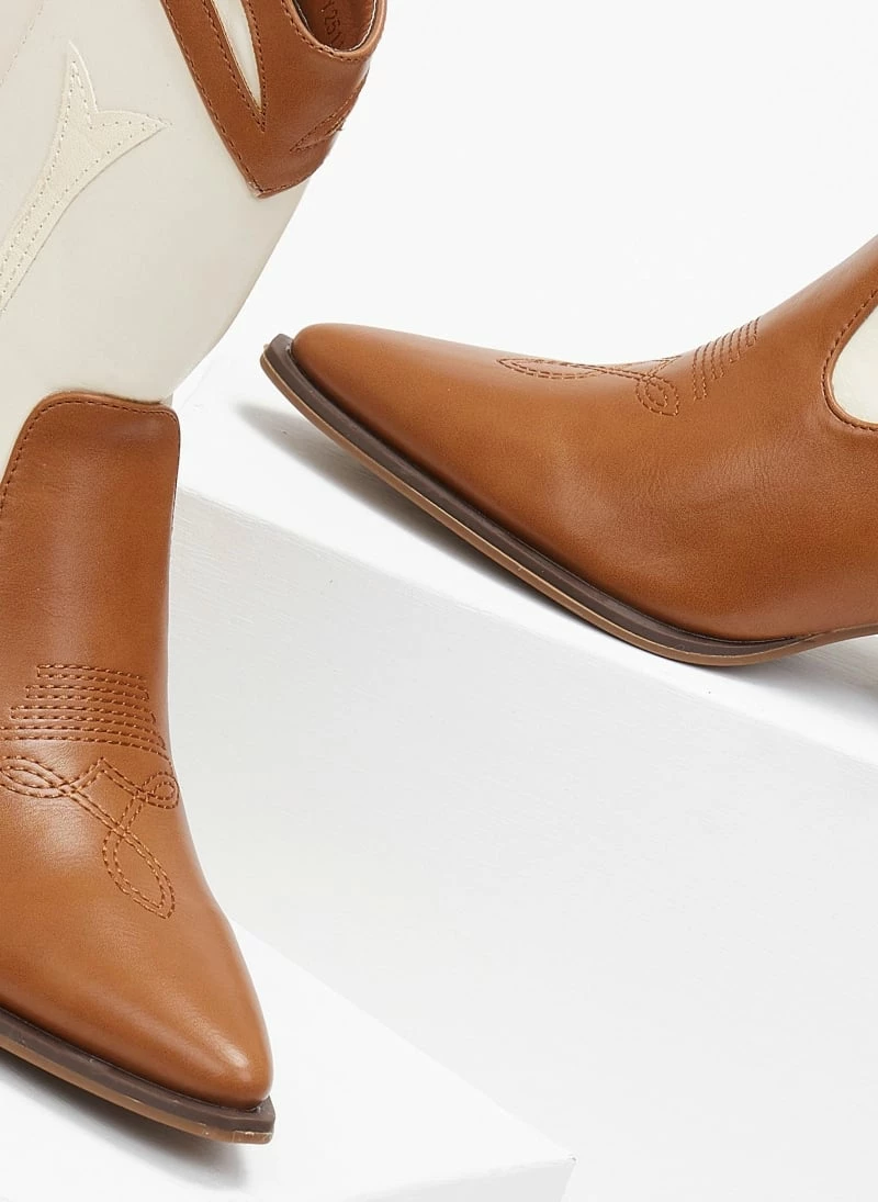 ΧΟΝΔΡΙΚΟ ΕΜΠΟΡΙΟ 🛒 The Fashion Project Μποτάκια Cowboy με διχρωμία - Μπεζ 🤩 8 ΧΟΝΔΡΙΚΟ ΕΜΠΟΡΙΟ 🛒 The Fashion Project Μποτάκια Cowboy με διχρωμία - Μπεζ 🤩 - Image 6