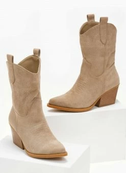 Ολοκαίνουργιο ⭐ The Fashion Project Μποτάκια Western με ξύλινο τακούνι - Πούρο 💯 13 Ολοκαίνουργιο ⭐ The Fashion Project Μποτάκια Western με ξύλινο τακούνι - Πούρο 💯 -Μποτάκια Κατάστημα mpotakia western me ksulino takouni 105839 rl1l