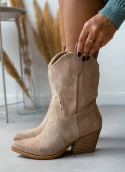 Ολοκαίνουργιο ⭐ The Fashion Project Μποτάκια Western με ξύλινο τακούνι - Πούρο 💯