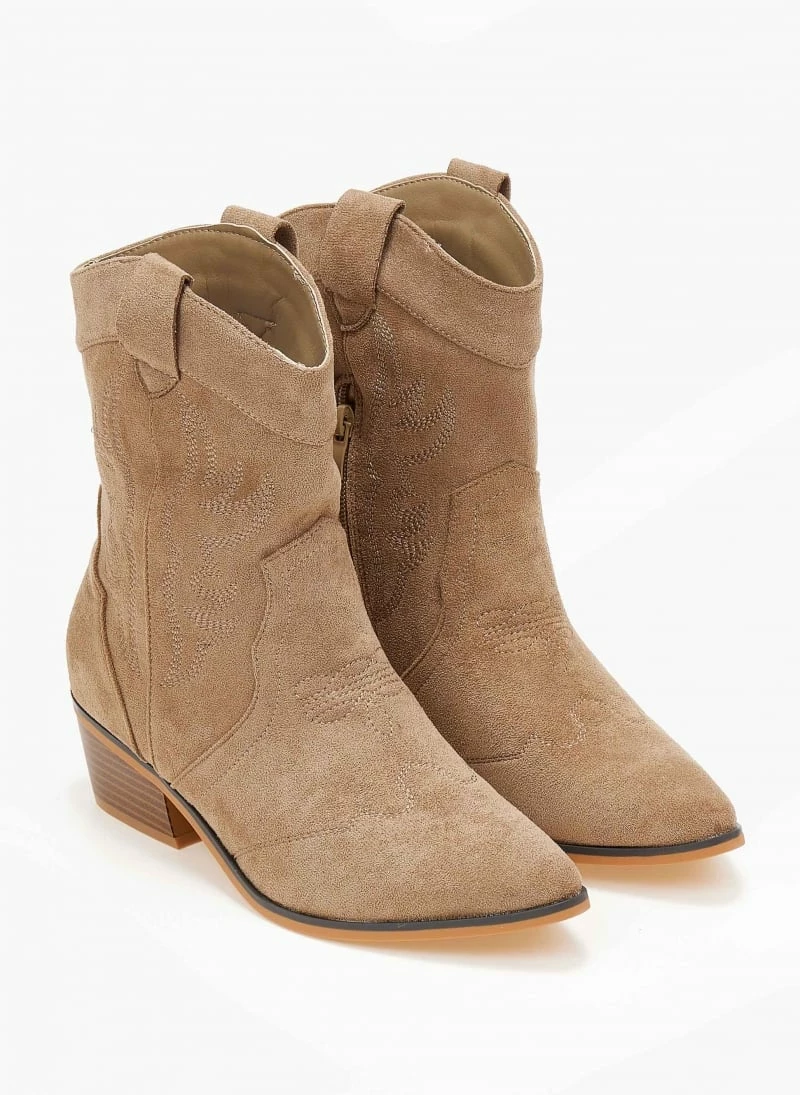 Φτηνός 🎉 The Fashion Project Μποτάκια Cowboy με σχέδιο στο πλάι - Πούρο 🥰 8 Φτηνός 🎉 The Fashion Project Μποτάκια Cowboy με σχέδιο στο πλάι - Πούρο 🥰 - Image 6