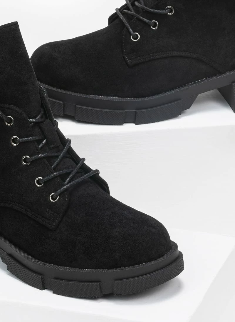 Προϋπολογισμός 🛒 The Fashion Project Αρβυλάκια Suede με άνισο τελείωμα - Μαύρο 👏 4 Προϋπολογισμός 🛒 The Fashion Project Αρβυλάκια Suede με άνισο τελείωμα - Μαύρο 👏 - Image 2